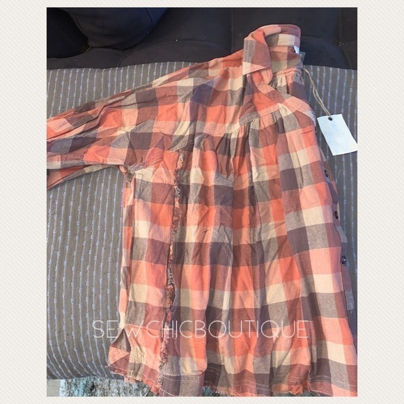 Rust Plaid Button Down Oversized Shirt - Picture 6 of 8